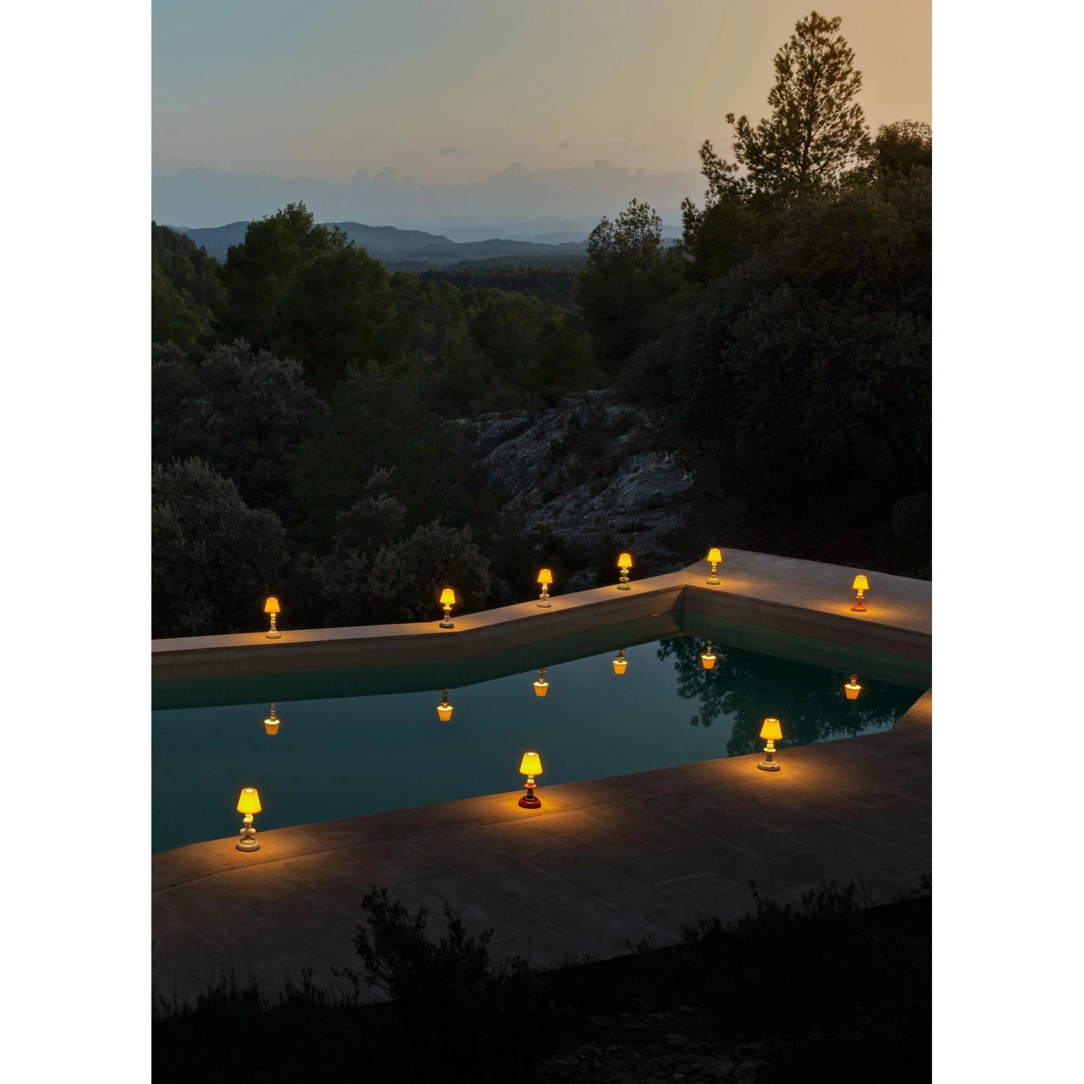 Lladro - Lotus Firefly Table Lamp - 01023759 | Montreal Lighting & Hardware