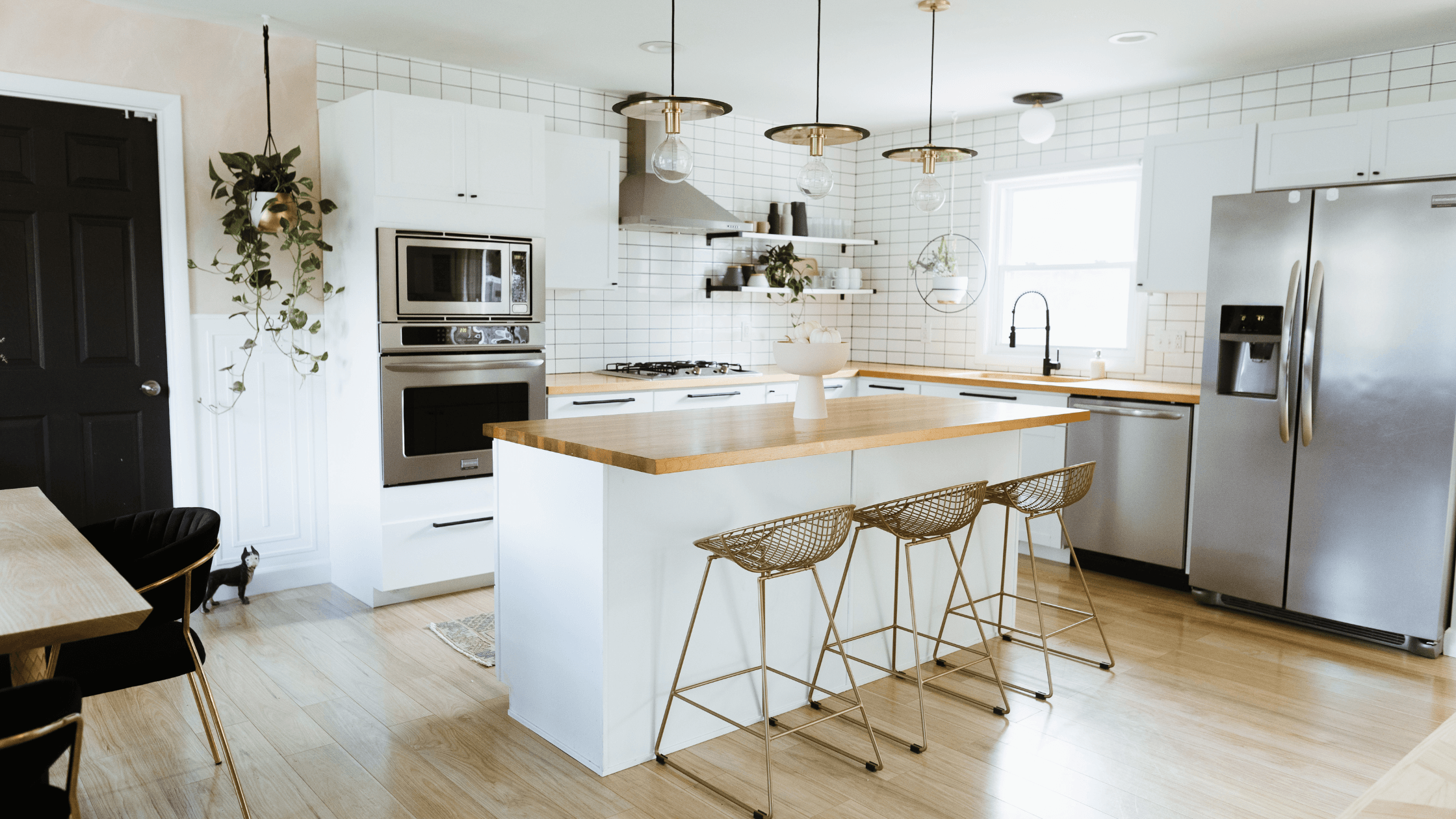 5 Trends To Light Up 2023 | Montreal Lighting & Hardware
