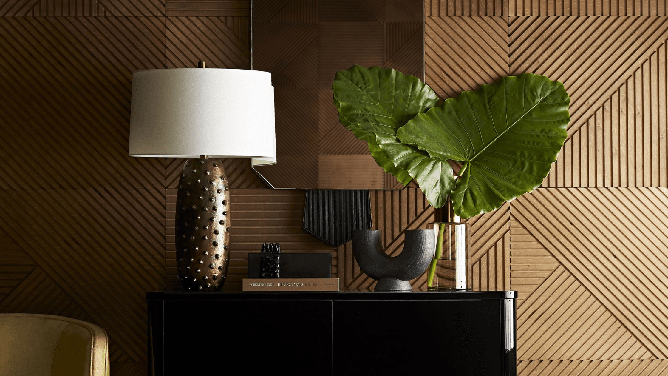 Plongez Dans l'Ambiance des Fêtes | Montreal Lighting & Hardware