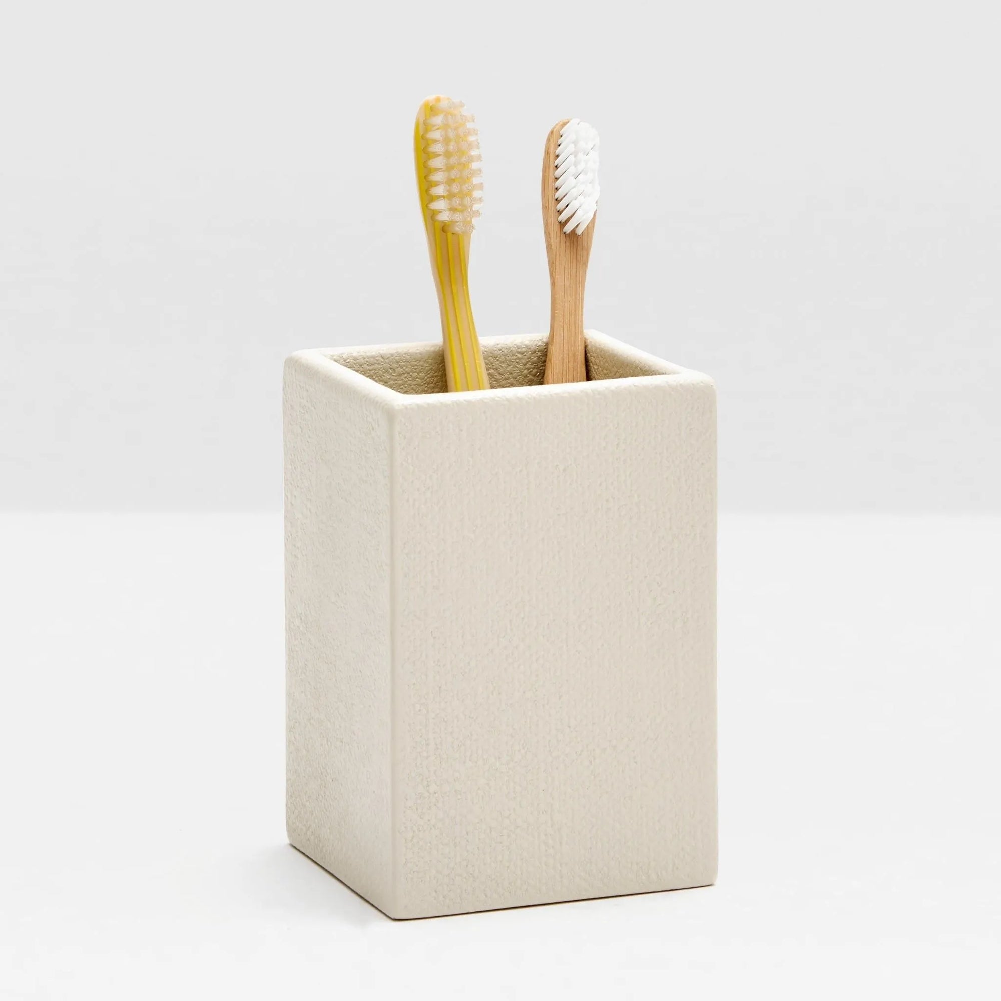 Pigeon and Poodle - PP000529 - Dannes Brush Holder - Dannes - White Faux Belgian Linen