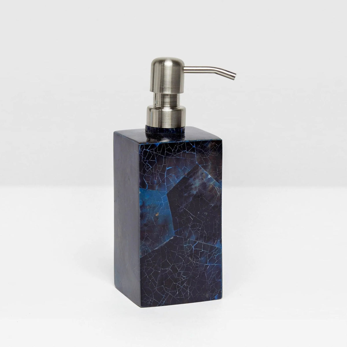 Pompe à savon Santorini Pigeon and Poodle PP001376 dans un étui à stylo bleu foncé