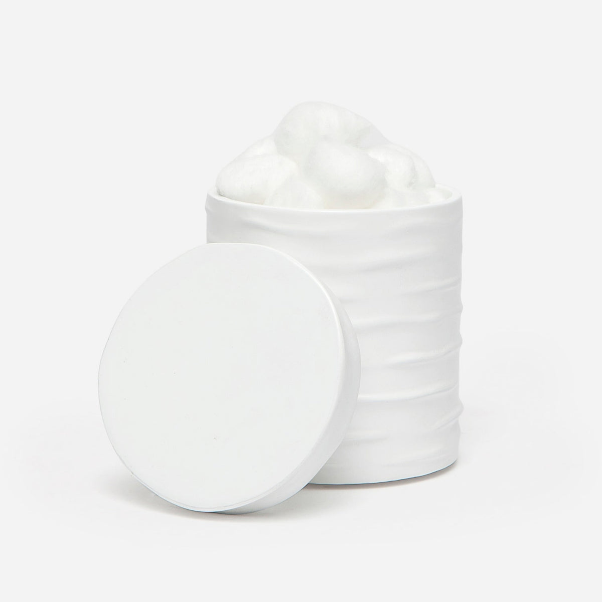 Pigeon and Poodle PP001409 Solin Bath Canister in White Lacquer Resin