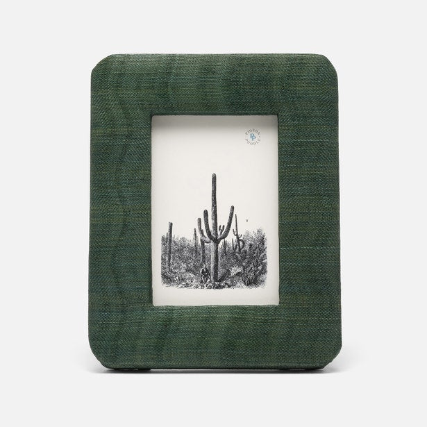 Halle Frame Collection