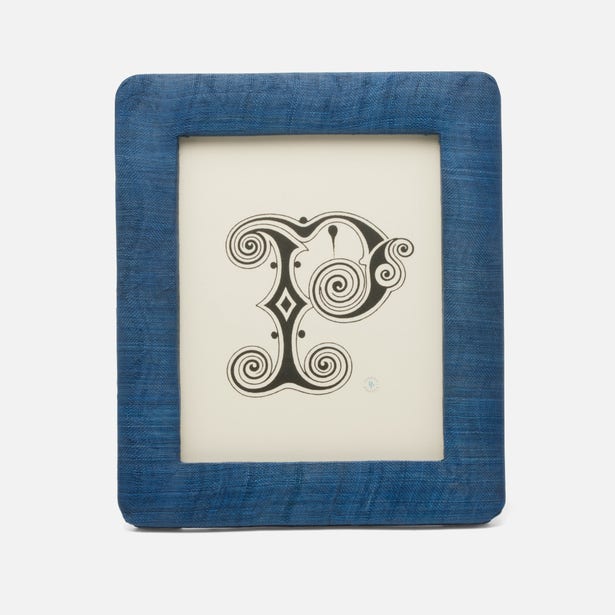 Halle Frame Collection