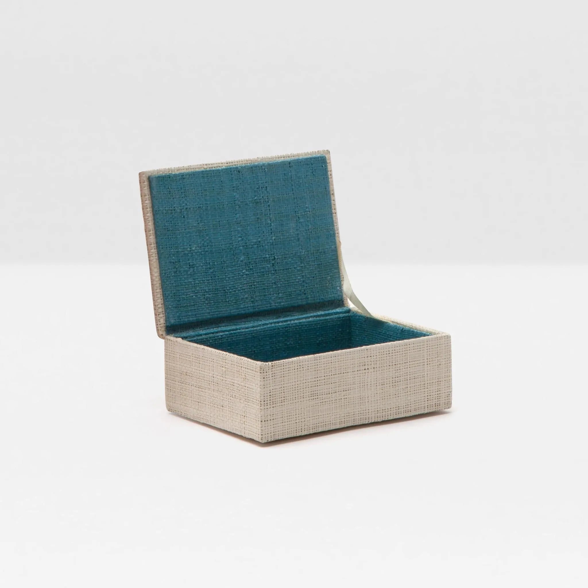 Pigeon and Poodle - PP002646 - Bayan Woven Raffia Box - Bayan - Natural Raffia