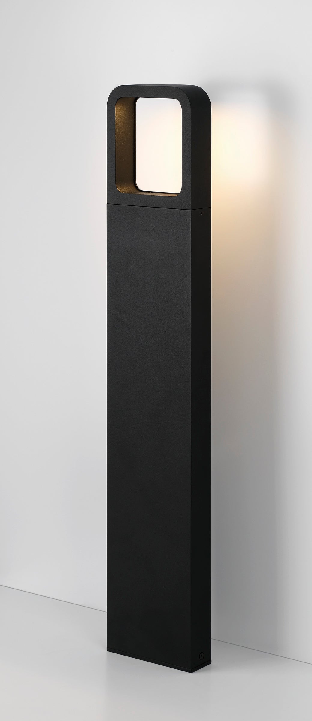 Eurofase 47043-015 RION LED Bollard in Black