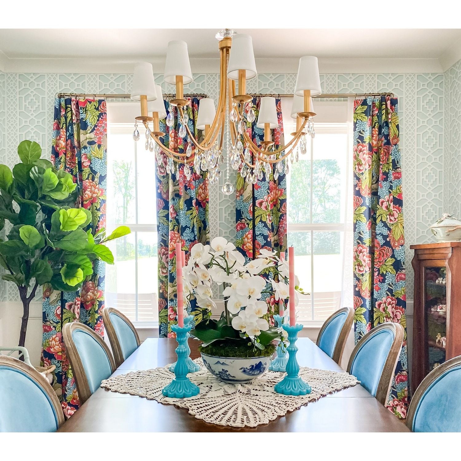 Crystorama - 8828-GA-CL-MWP - Eight Light Chandelier - Bridgehampton - Antique Gold