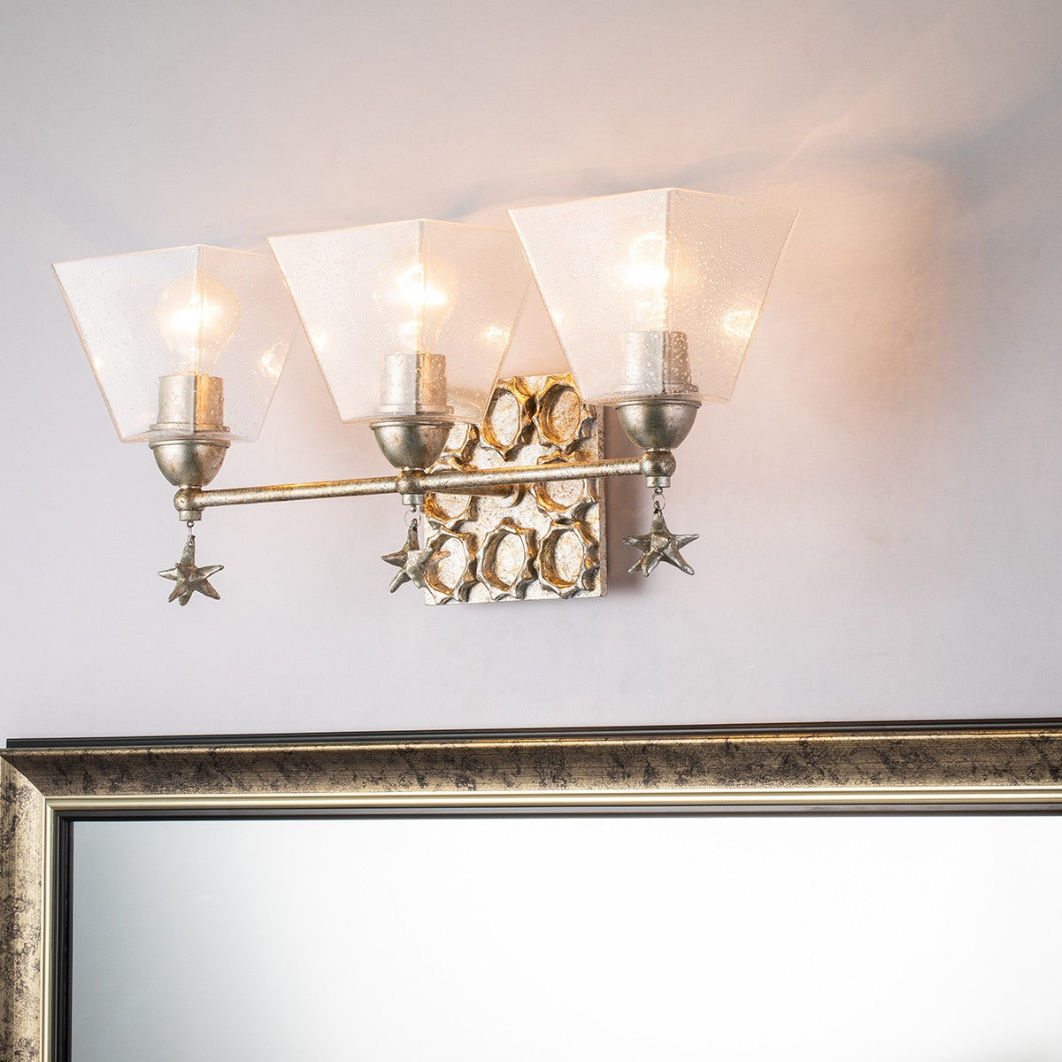 Lucas + McKearn - BB1002S-3 - Applique murale trois lumières - Étoile - Feuille d'argent