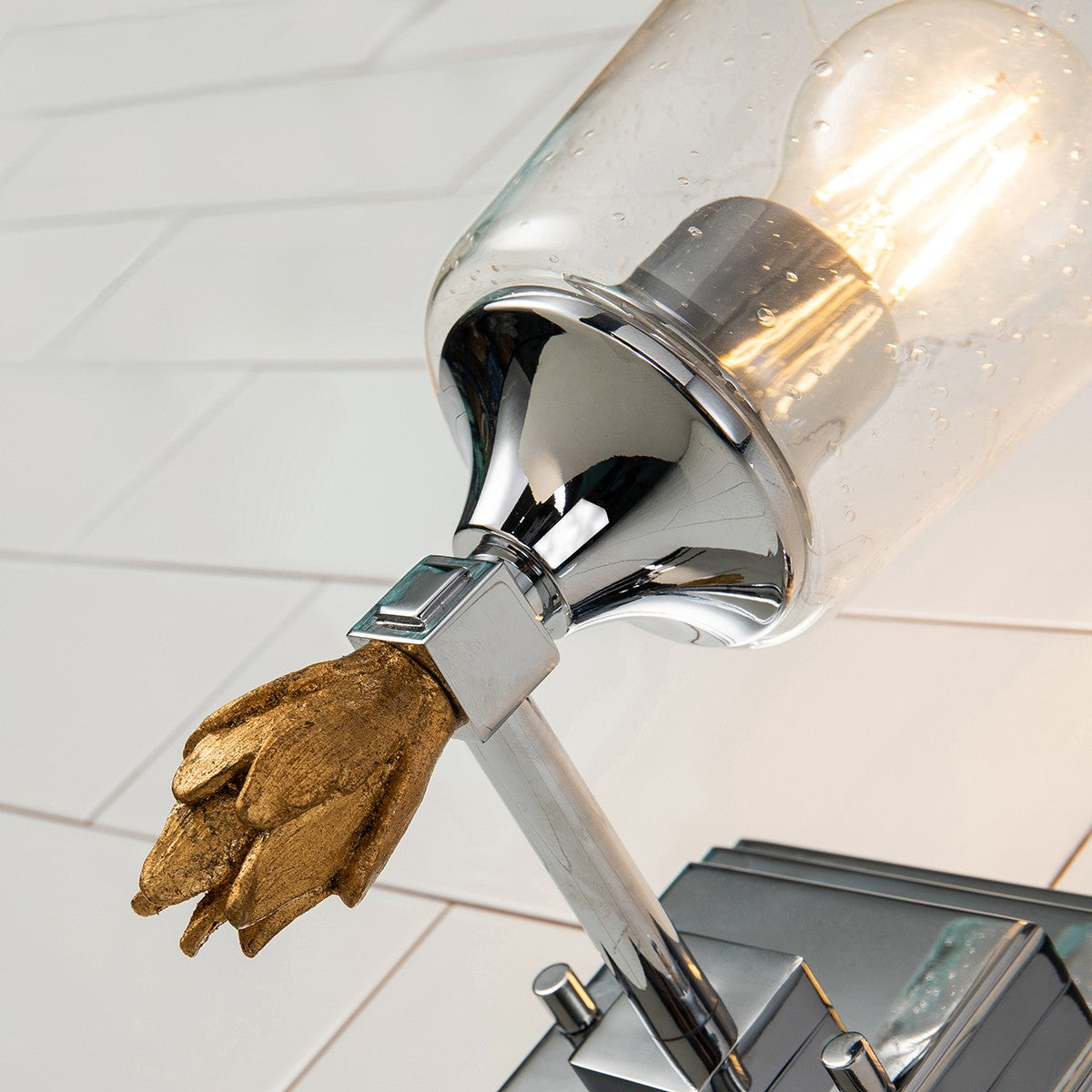 Lucas + McKearn - BB1022PC-1-F1G - Une lampe Murale - Vétiver - Chrome poli