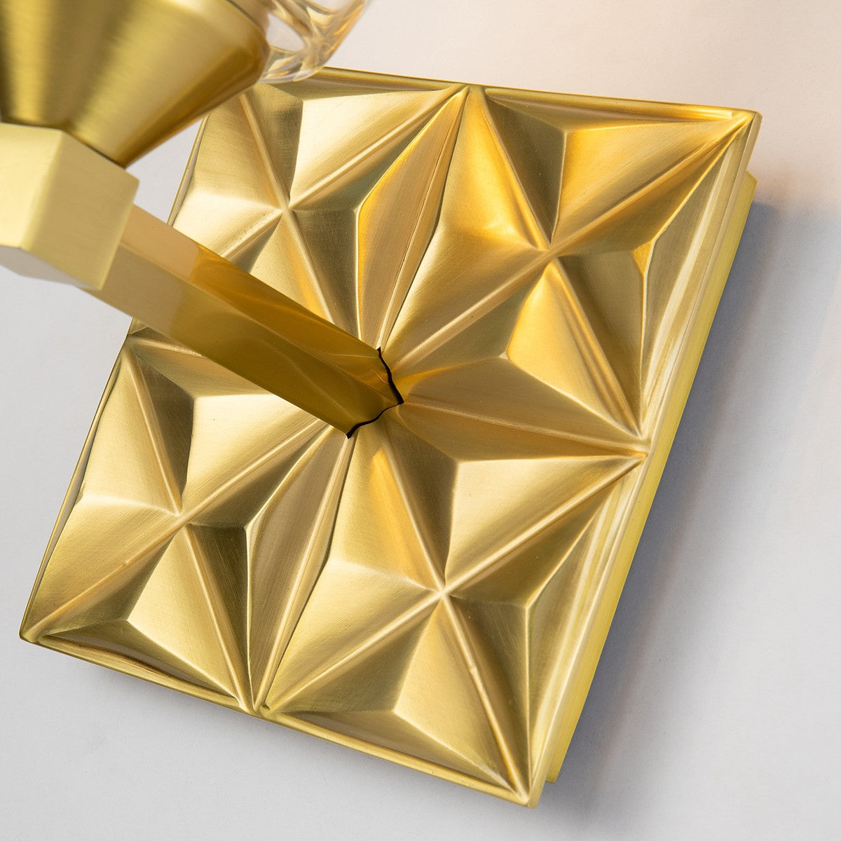 Lucas + McKearn - BB1302AGB-1 - Une lampe Murale - Alpha - Laiton vieilli