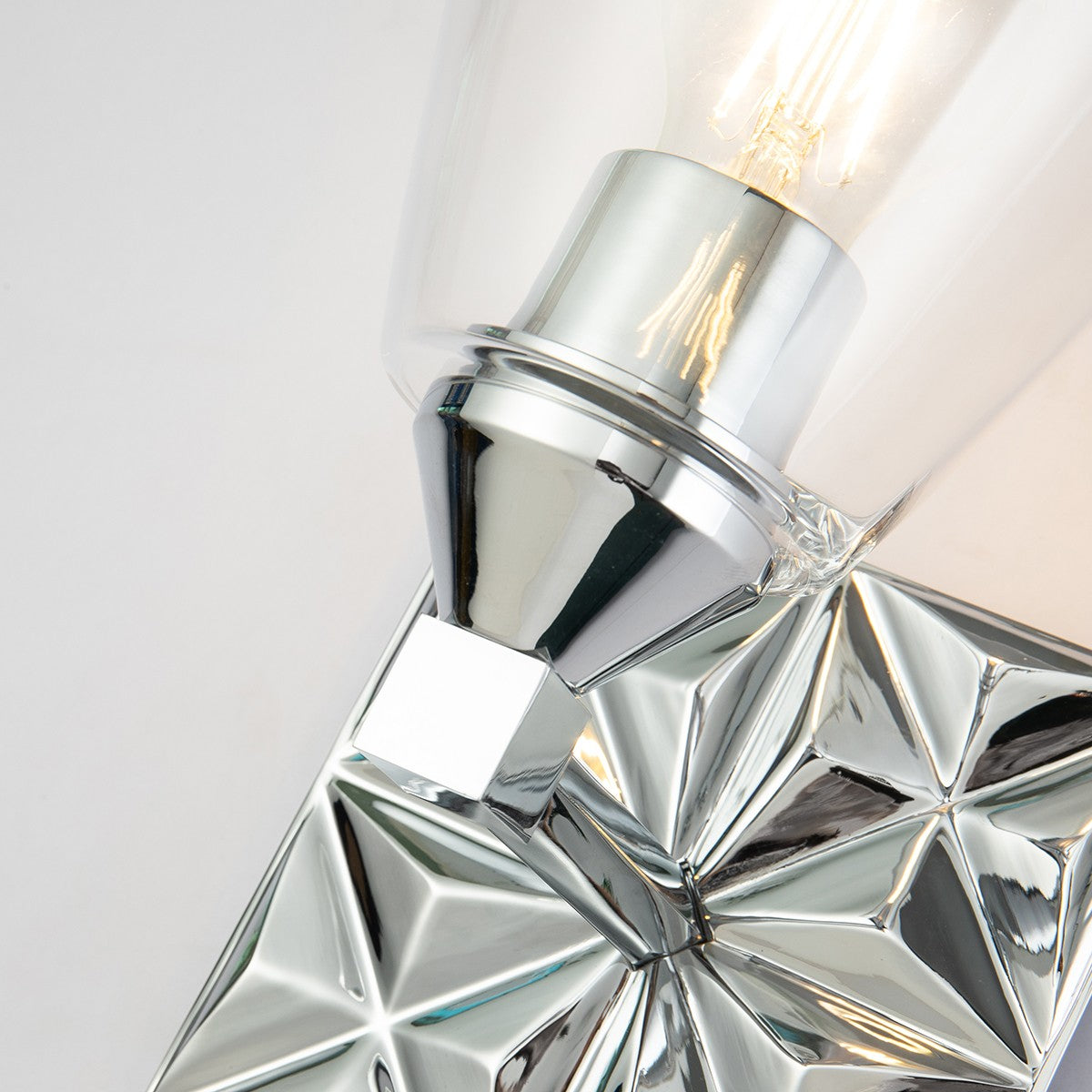 Lucas + McKearn - BB1302PC-1 - Une lampe Murale - Alpha - Chrome poli