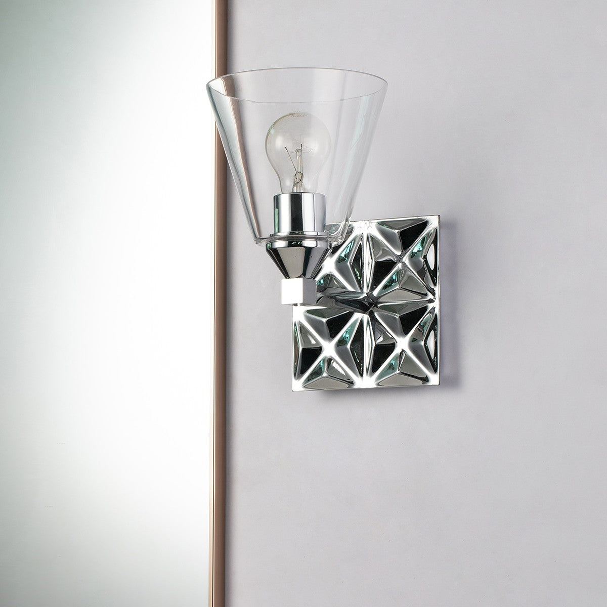 Lucas + McKearn - BB1302PC-1 - Une lampe Murale - Alpha - Chrome poli