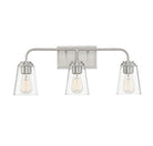 Applique murale de salle de bain Meridian M80044BN à trois lumières, finition nickel brossé
