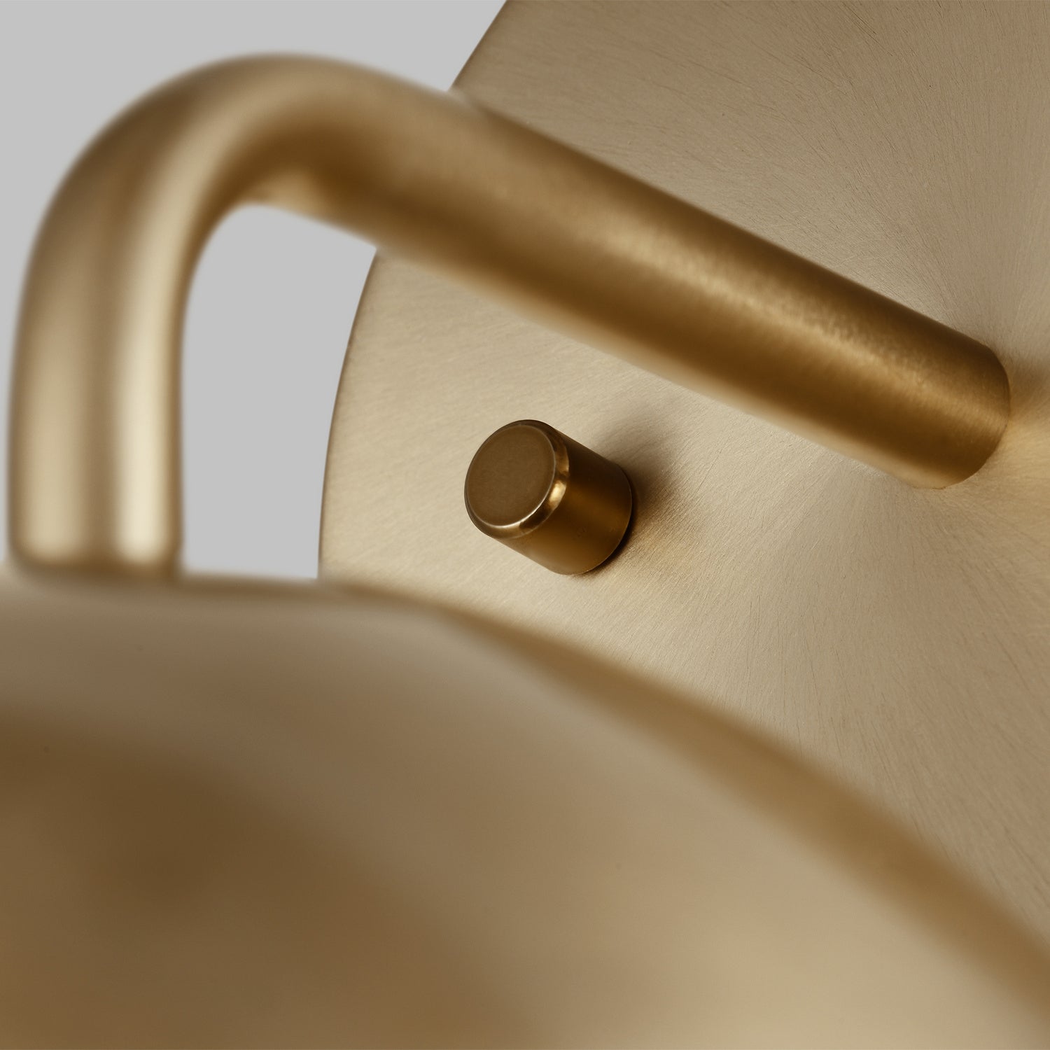 Visual Comfort Studio Canada - 4168101EN3-848 - LED Bath Wall Sconce - Alvin - Satin Brass