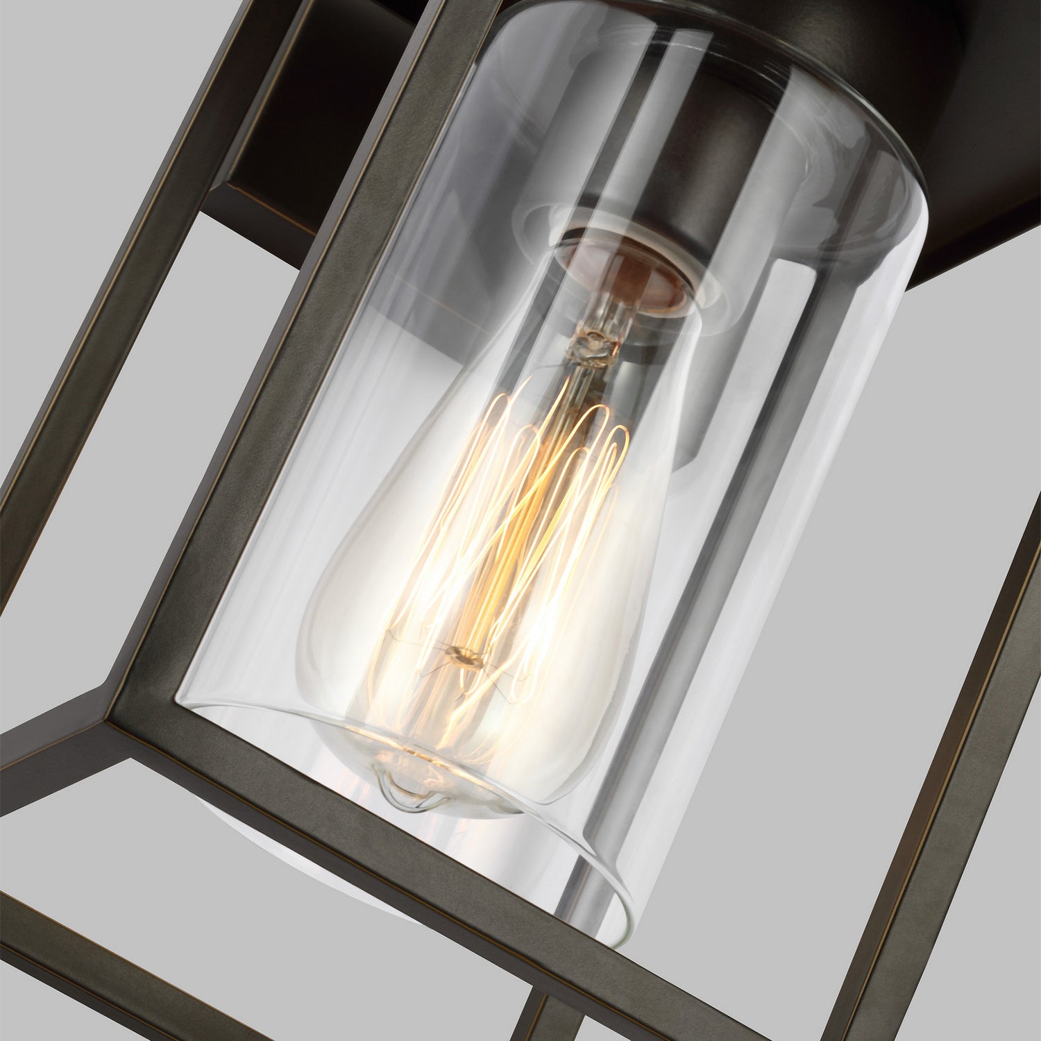 Visual Comfort Studio Canada - 8531101-71 - One Light Outdoor Wall Lantern - Vado - Antique Bronze