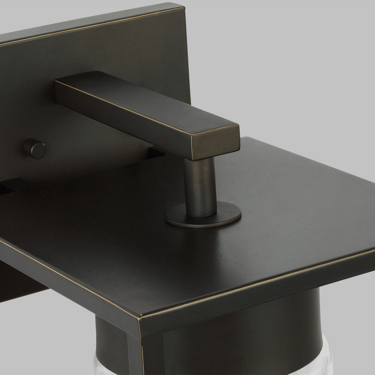 Visual Comfort Studio Canada - 8731101-71 - One Light Outdoor Wall Lantern - Vado - Antique Bronze