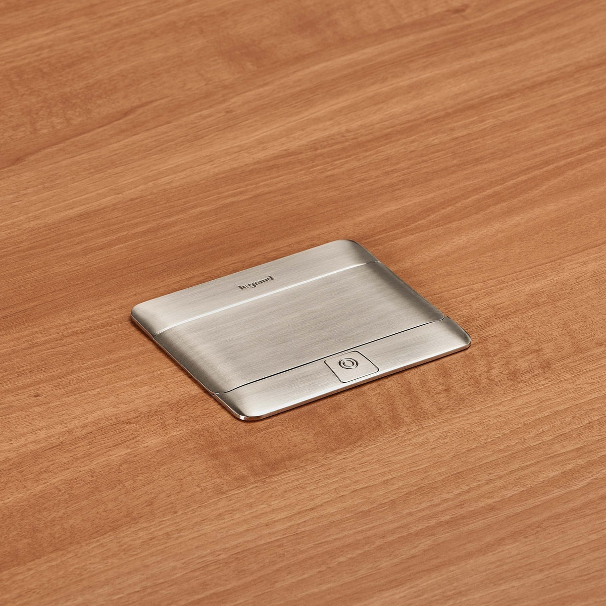Cord Ended DeQuorum™ Single Flip Up Unit With USB