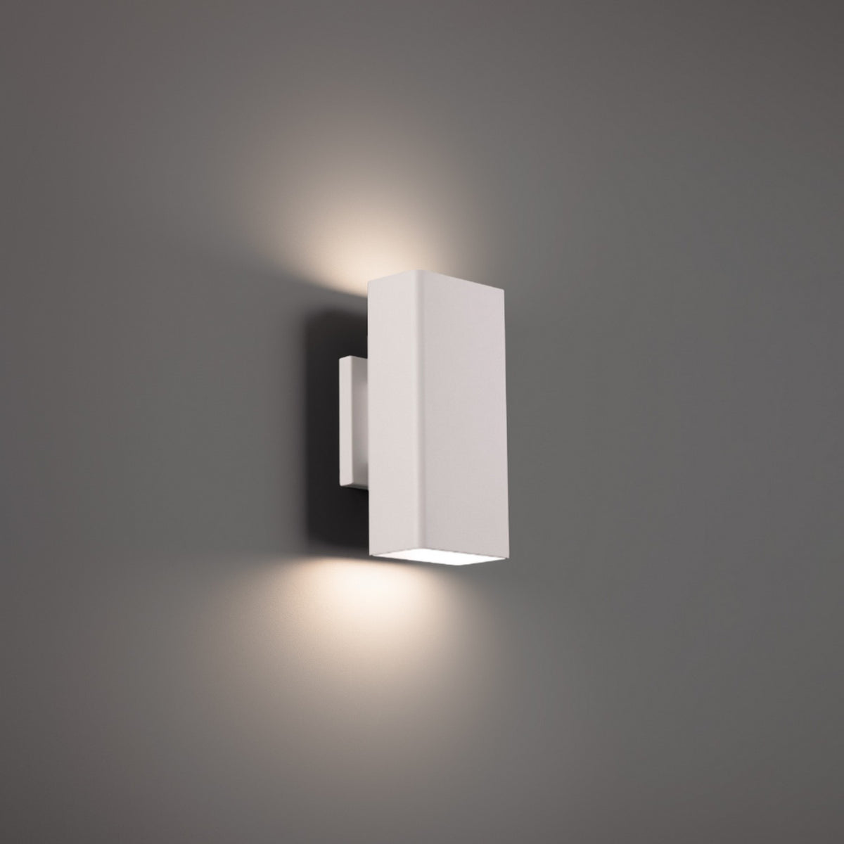 Edgey LED Outdoor Wall Sconce