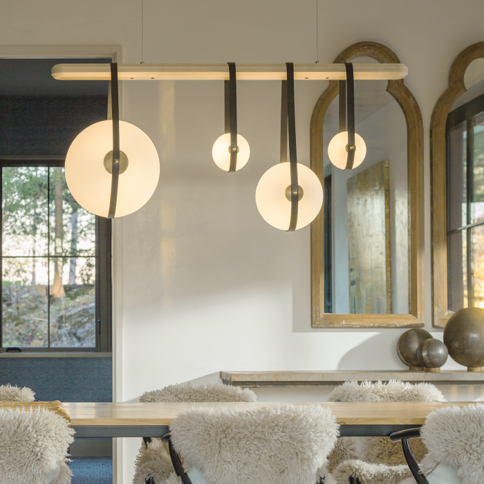 Hubbardton Forge 131043-LED-STND-10-27-LK-WD-GG0702_30