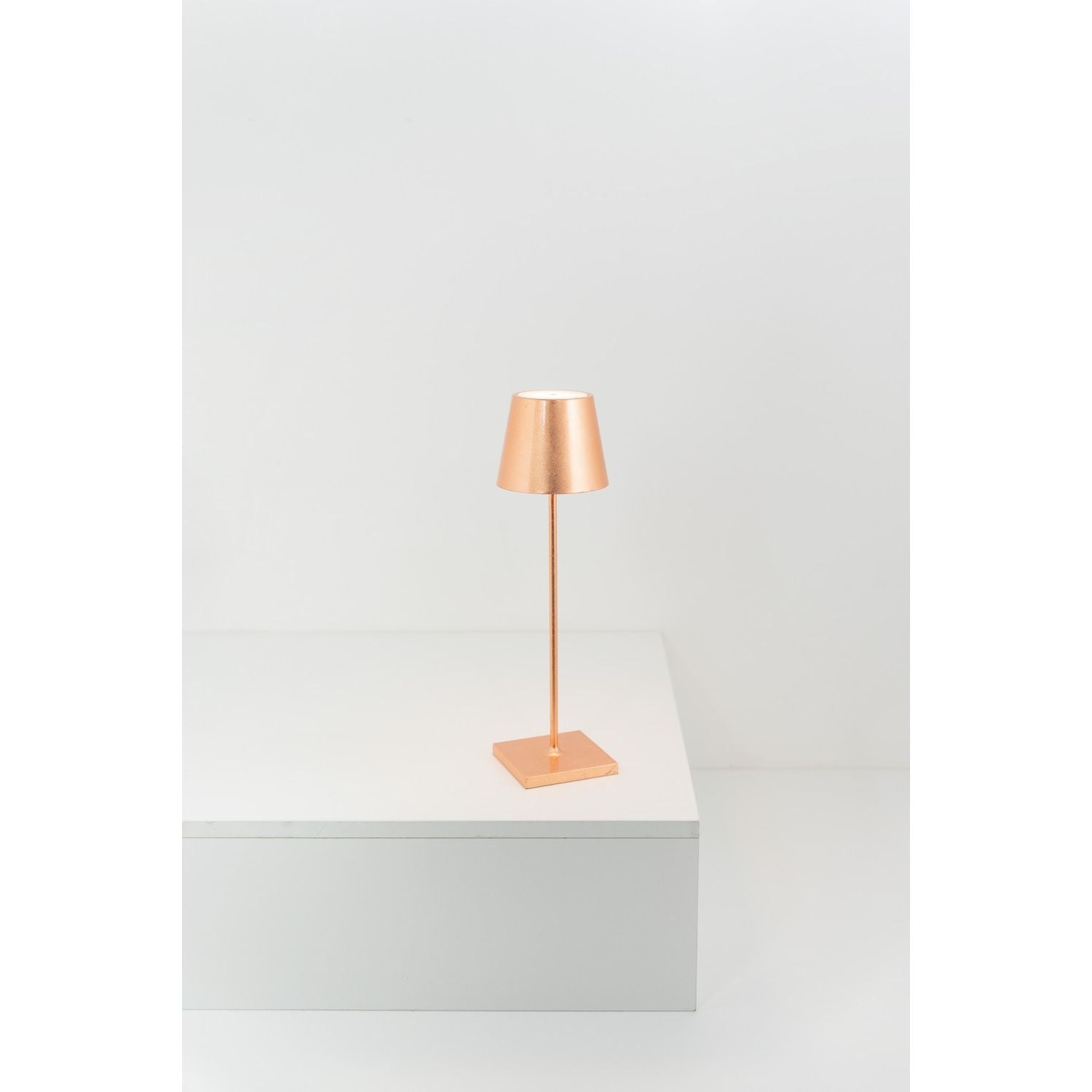 Zafferano - LD0340RFR - LED Table Lamp - Poldina Pro - Copper leaf