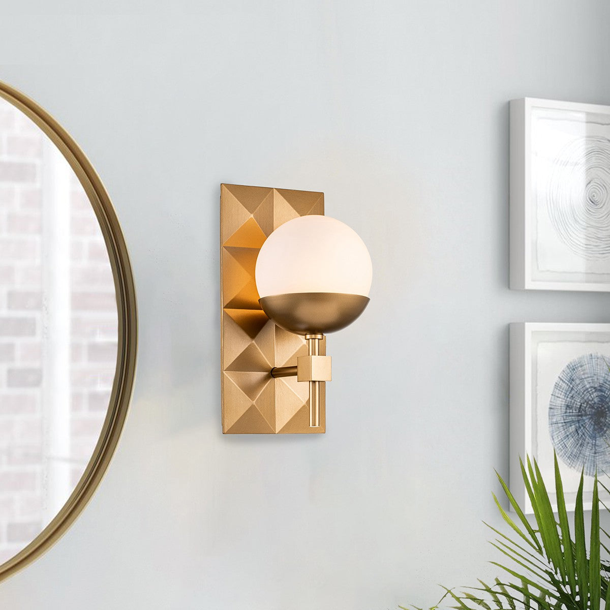 Lucas + McKearn - BB1005LG-1 - One Light Bath - Deco - Lacquered Gold