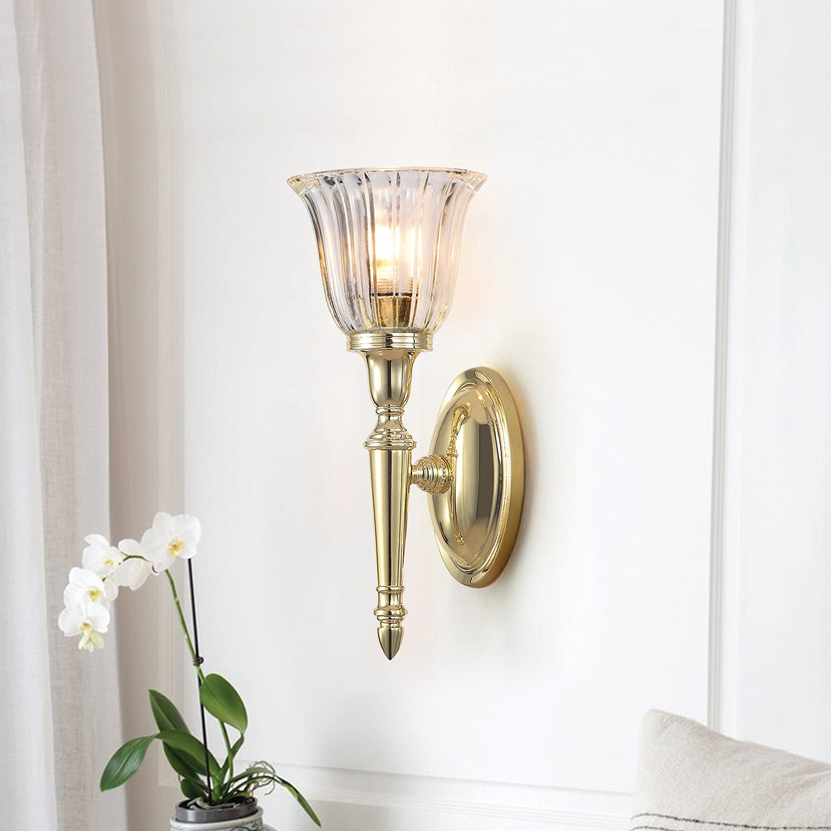 Lucas + McKearn - BB-DRYDEN1-PB - LED Bath Light - Dryden - Polished Brass