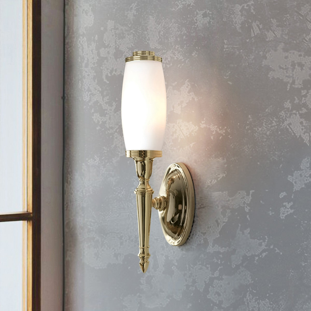Lucas + McKearn - BB-DRYDEN5-PB - LED Bath Light - Dryden - Polished Brass