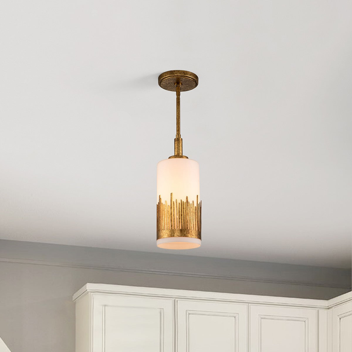 Lucas + McKearn - PD20319G-1 - Une lampe Suspension - Herbe à scie - Feuille d'or