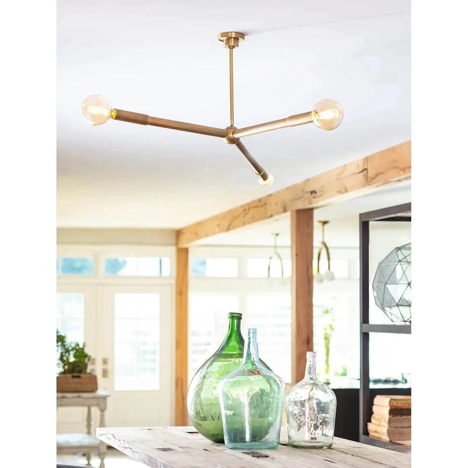 Regina Andrew - Talon Chandelier - 16-1337NB | Montreal Lighting & Hardware