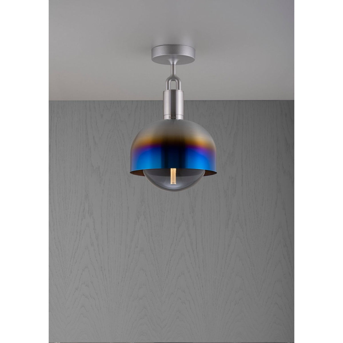 Buster + Punch - NFC-893230 - Luminaire linéaire LED à fixation plafond - Acier brûlé