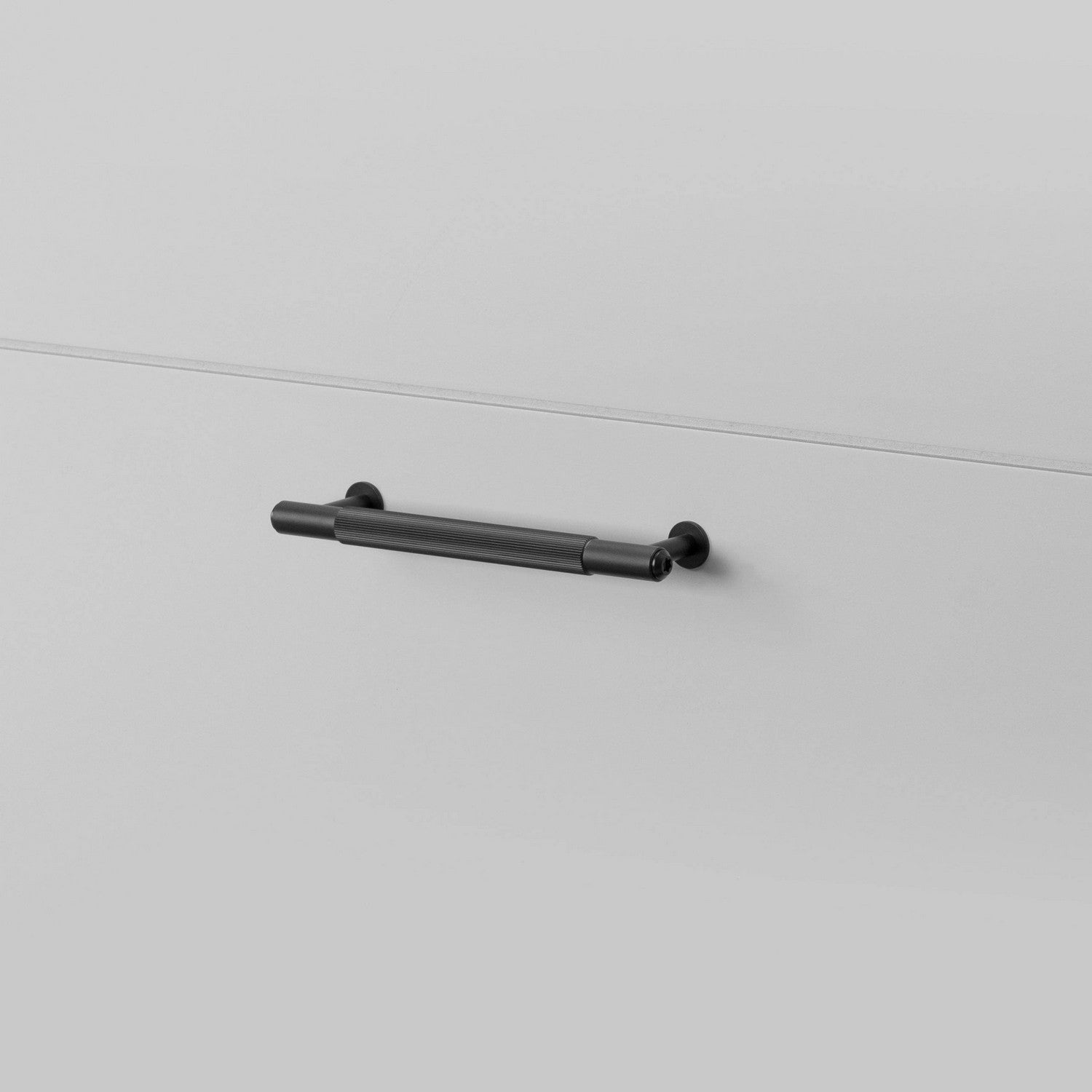 Buster + Punch - UPB-024570 - Pull Bar - Black