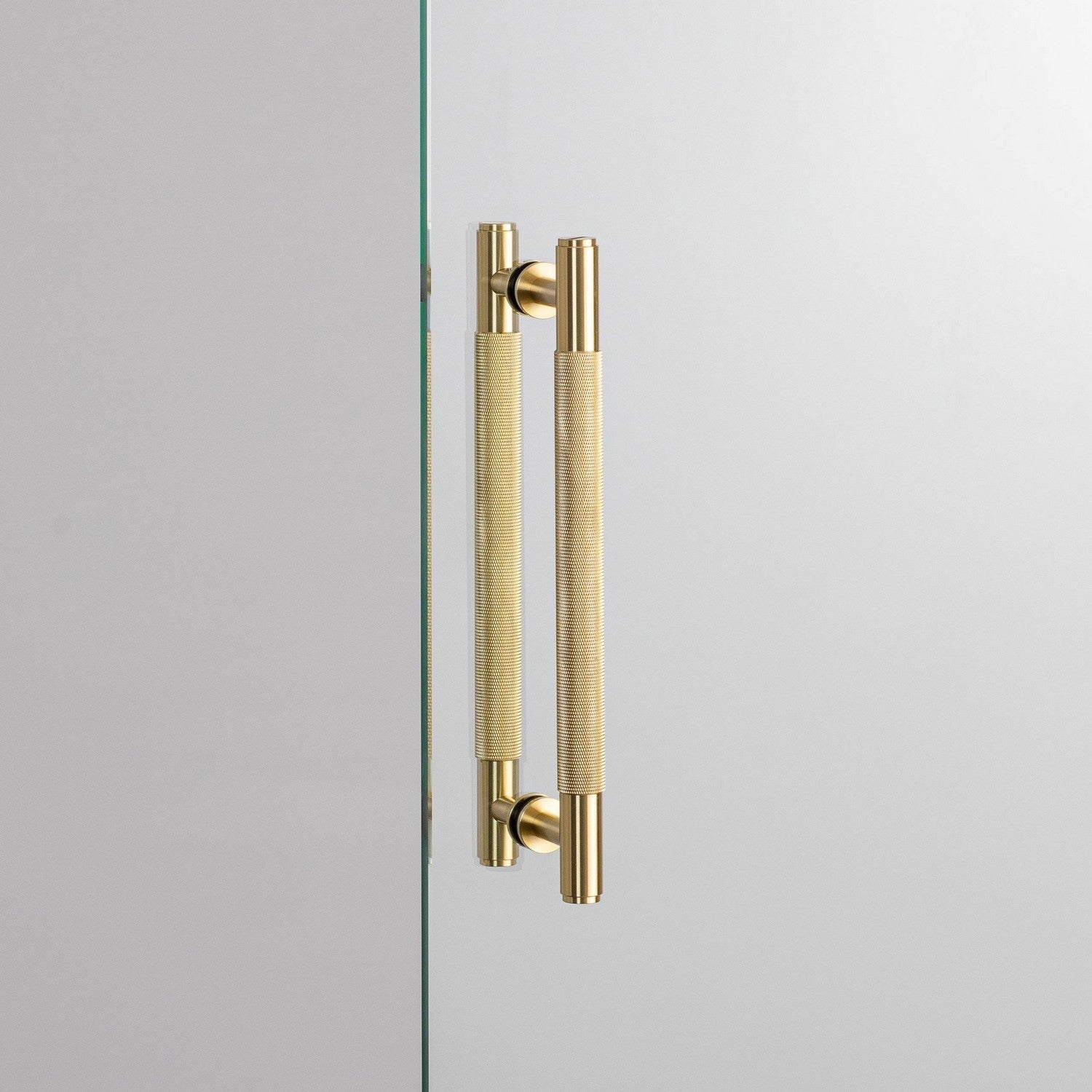 Buster + Punch - UPB-053974 - Pull Bar - Brass