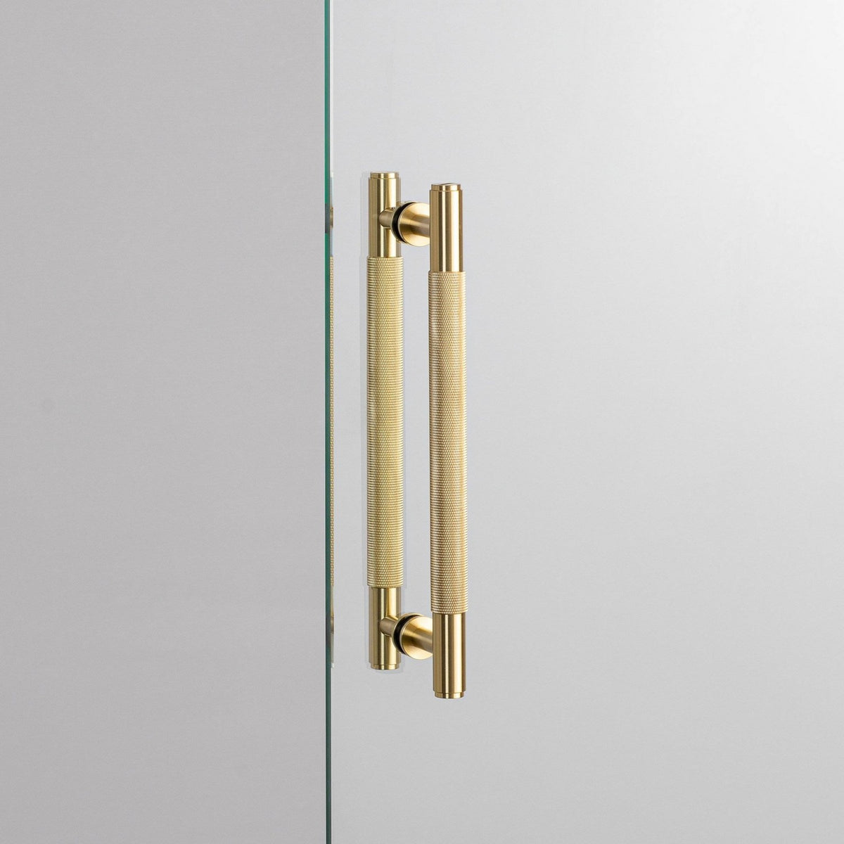 Buster + Punch - UPB-053974 - Pull Bar - Brass