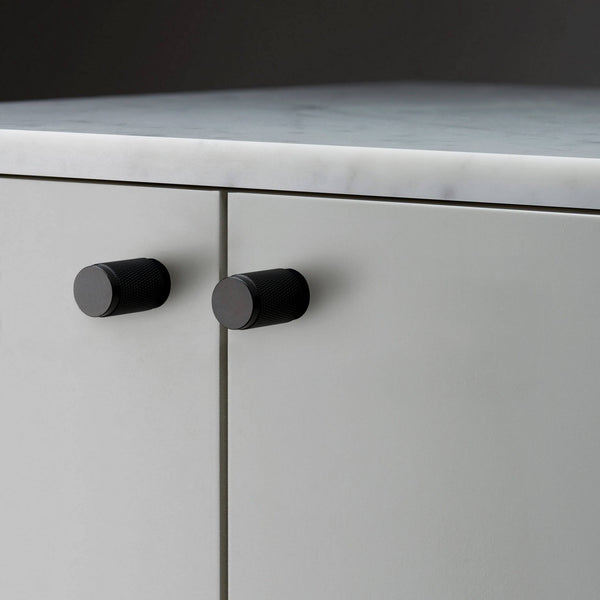 Bouton de meuble / Croix