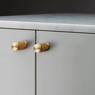 Buster + Punch - UFK-054582 - Bouton de meuble - Laiton