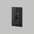Buster + Punch - NSK-023505 - Prise double - Noir