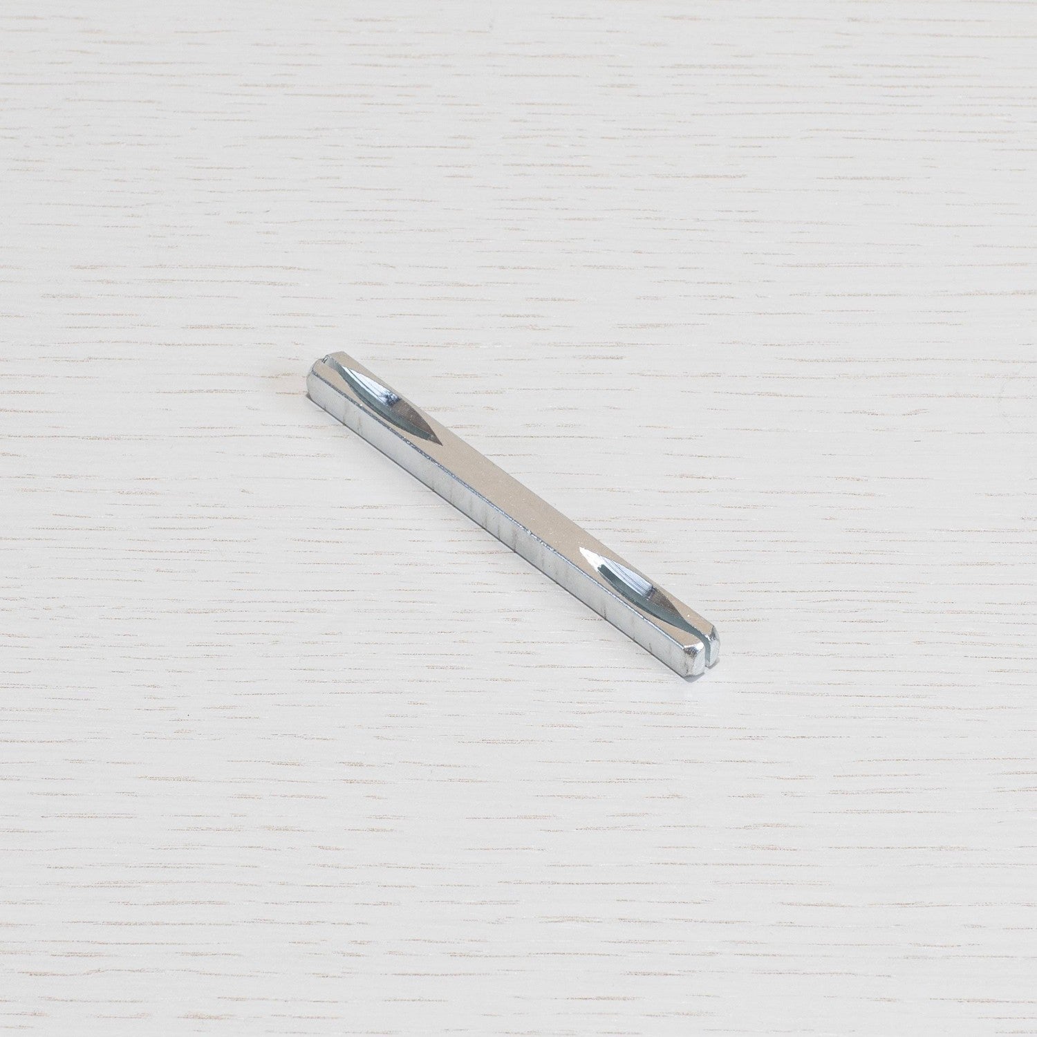 Buster + Punch - UDD-012645 - Door Handle + Knob Spindle