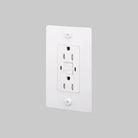 Buster + Punch - NSC-144080 - Prise - Blanc