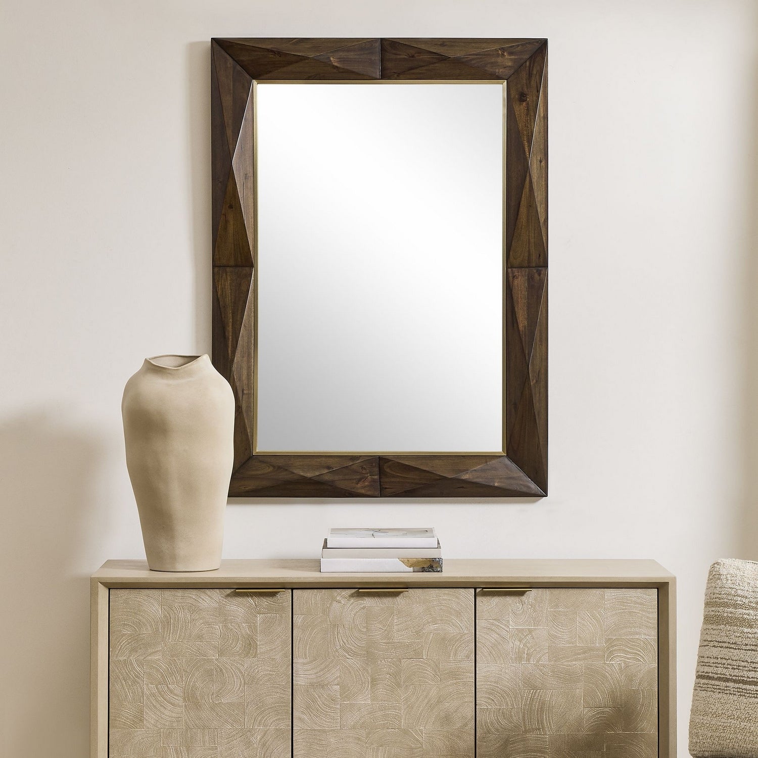 Uttermost - 08285 - Miroir - Diamant brut - Teinte noyer foncé avec acier inoxydable plaqué laiton