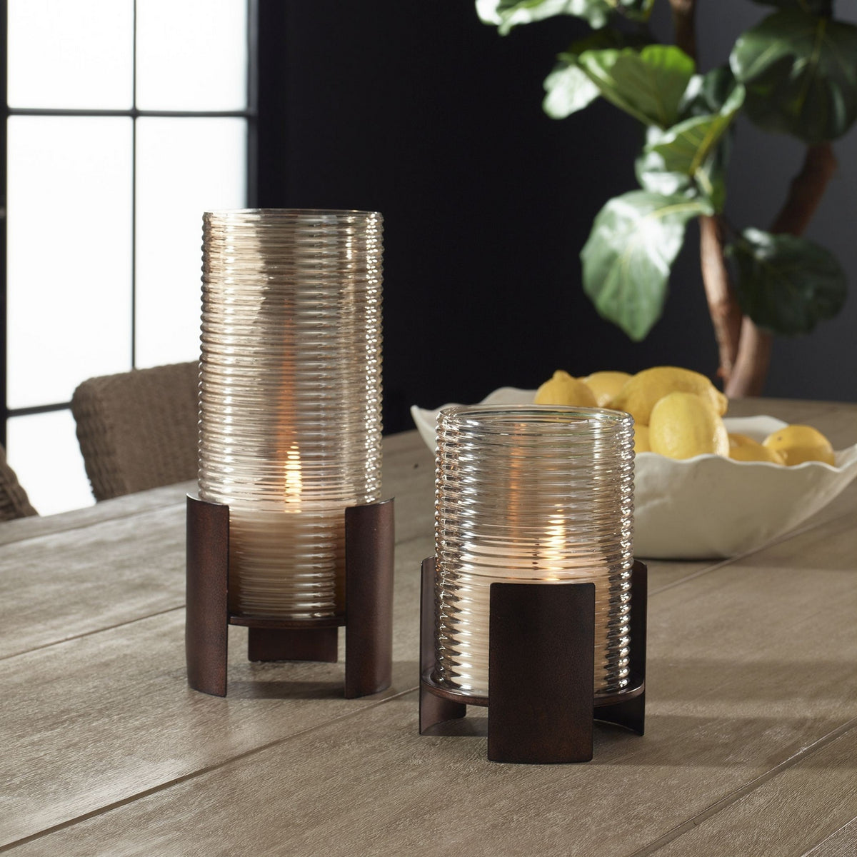 Uttermost - 18312 - Ensemble de 2 bougeoirs - Feu cannelé - Bronze foncé