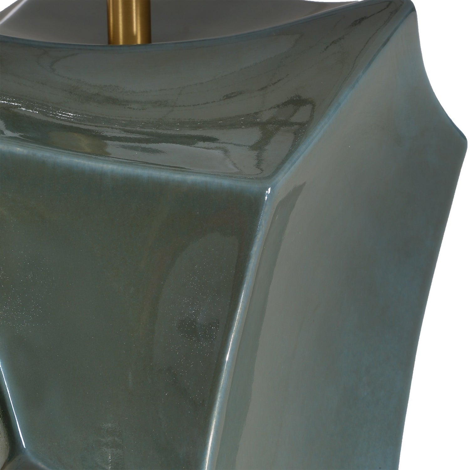 Uttermost - 30662 - Une lumière Lampe de table - Prisma - Laiton antique