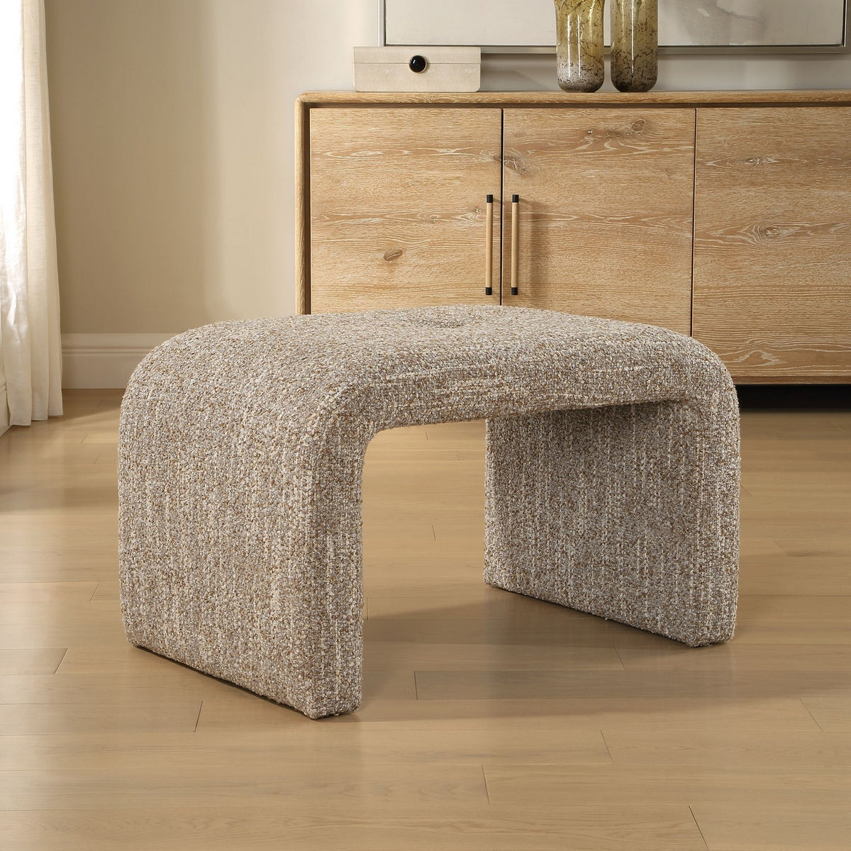 Uttermost - 53048 - Banc - Leora - Caramel et gris