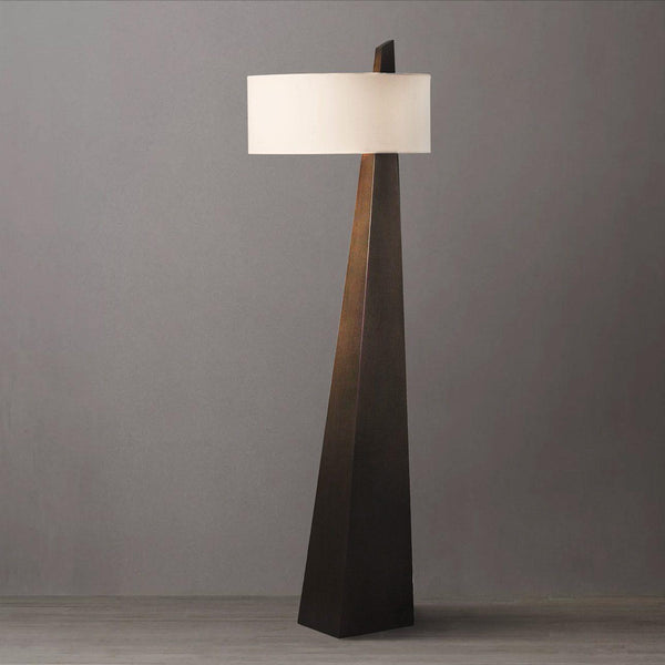 Lampadaire Obelisk