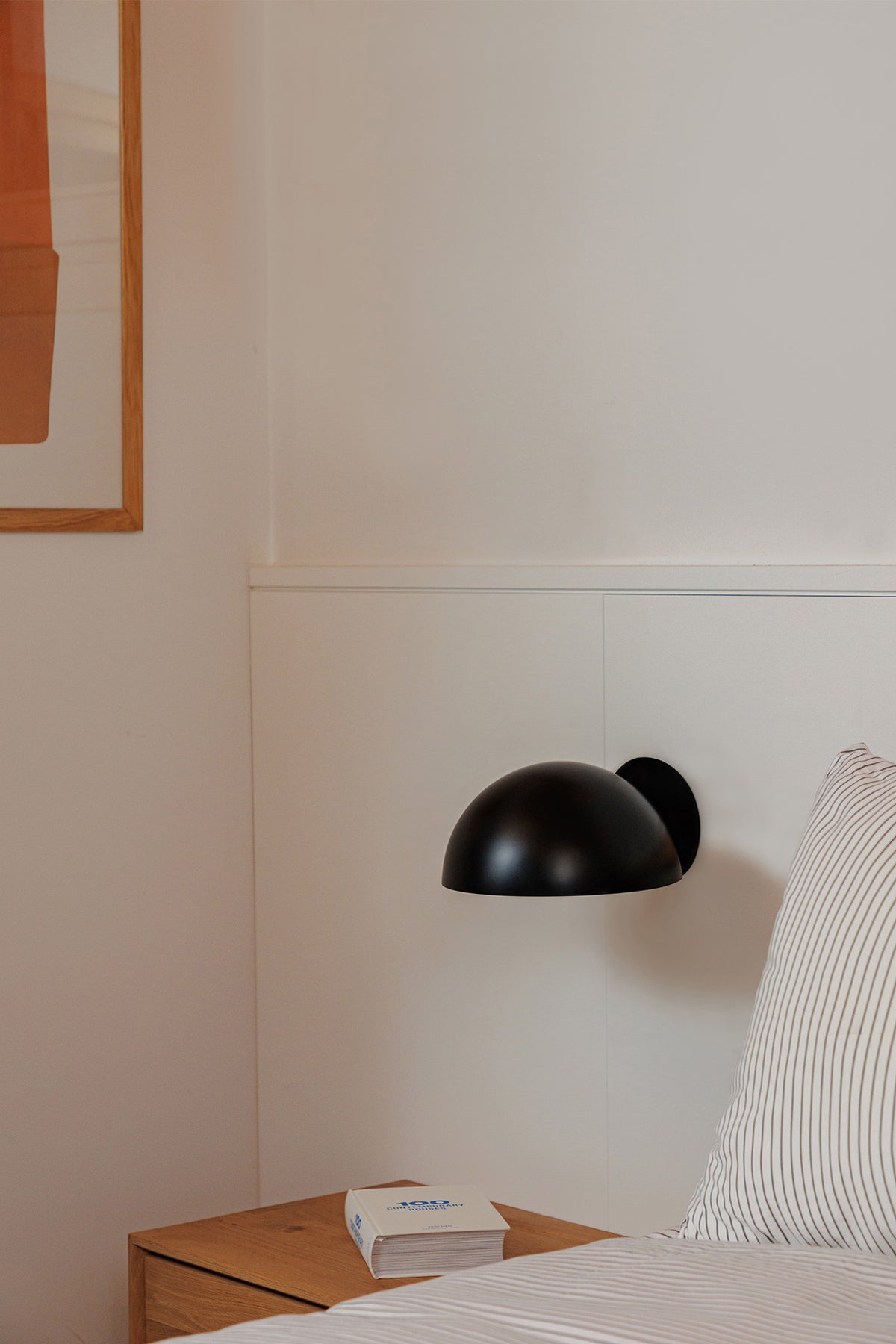 Faro Barcelona 20031-123-US Dominica Wall Sconce in Black