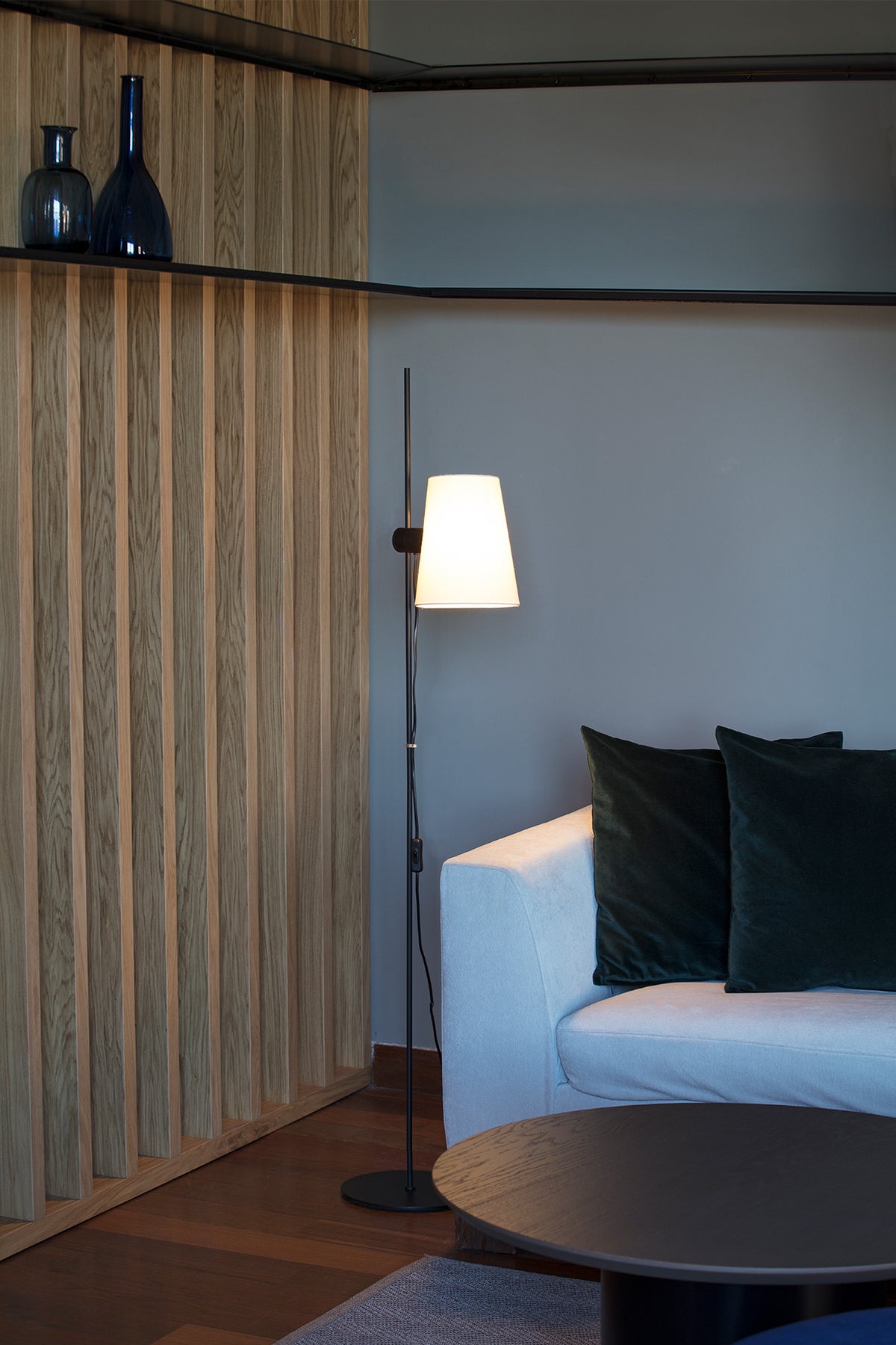 Faro Barcelona 20034-88-US Lupe Floor Lamp in Black/Beige