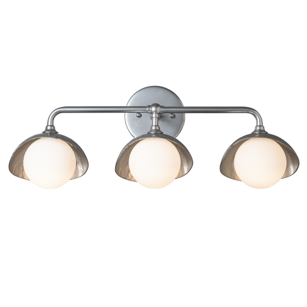 Applique de salle de bain Brooklyn à 3 lumières et abat-jour simple