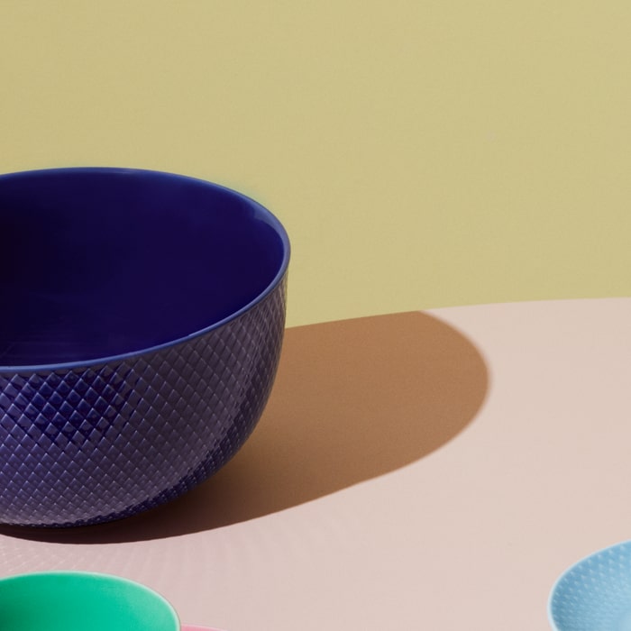 Lyngby Porcelæn 201915 Bol de service Rhombe Color en bleu foncé
