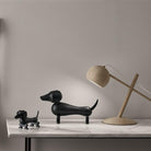 Figurine de chien en bois Kay Bojesen 39536, finition chêne teinté foncé