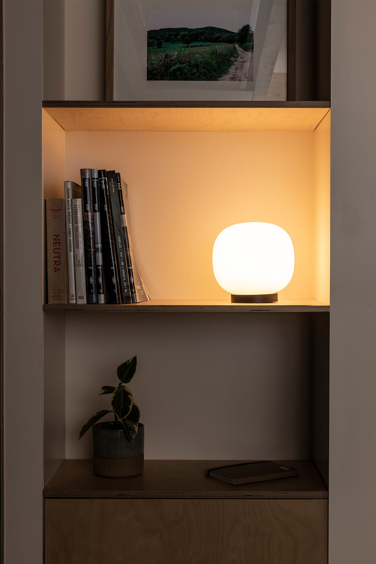 Faro Barcelona 28431-US Amelia Table Lamp in White/Black