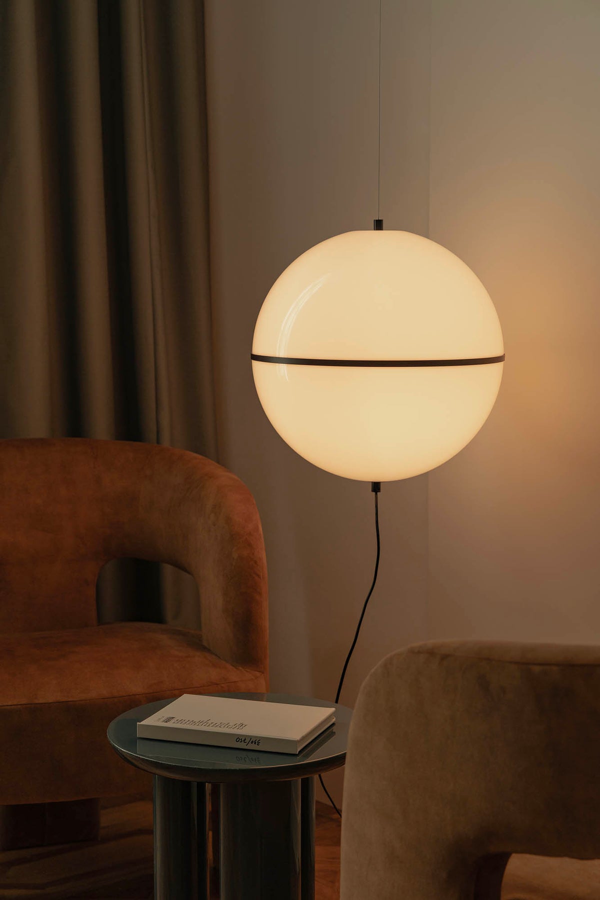 Faro Barcelona 29918-US Dome Pendant in Black